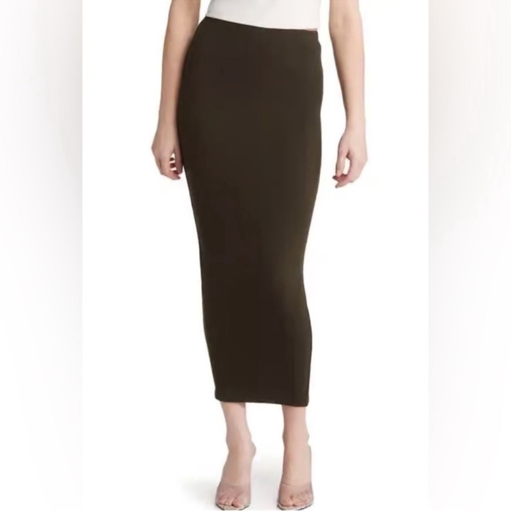 Classic Black Maxi Pencil Skirt - Women